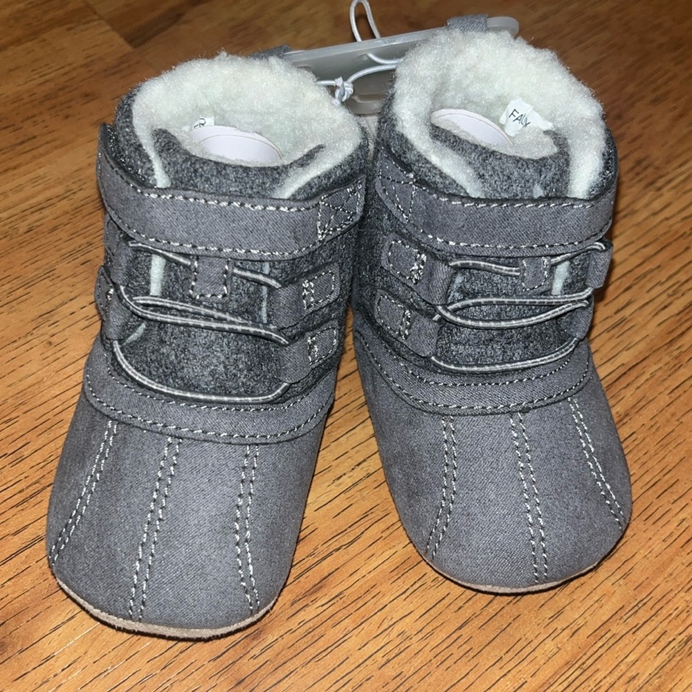 Stride Rite Surprize shoes